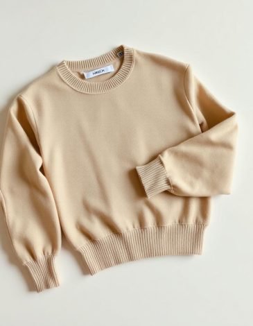 Beige cashmere sweater